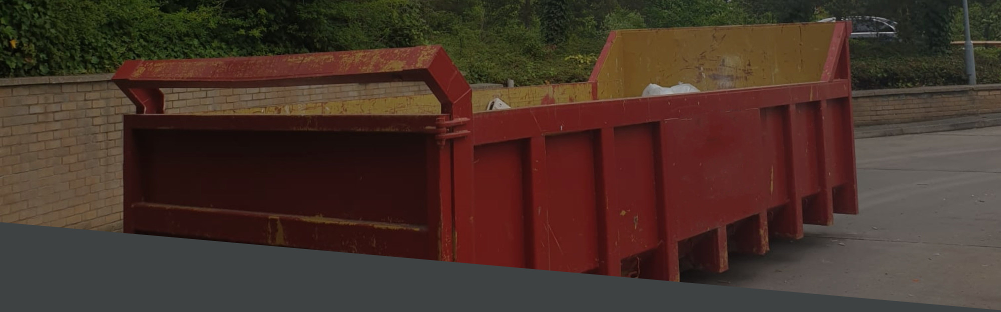 Artemes Waste Solutions - Roll-on/Roll-off Containers
